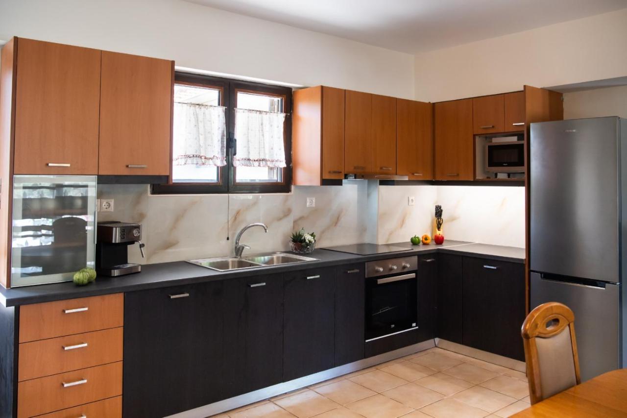 فيلا Irinis House Komílion المظهر الخارجي الصورة