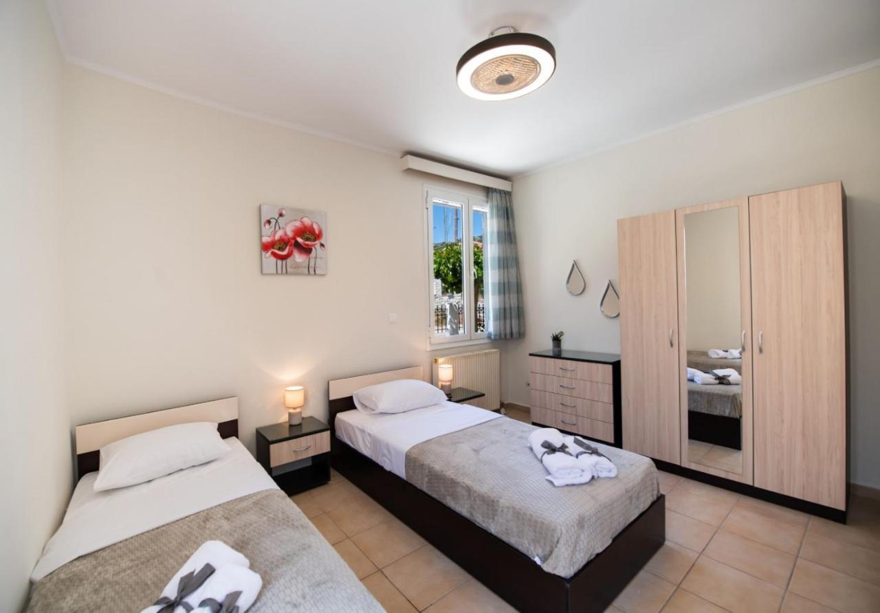 فيلا Irinis House Komílion المظهر الخارجي الصورة